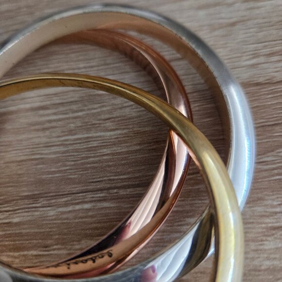 Chloe + Isabel Bangle Set 3 Piece Tri-Tone Three Bracelet Gold Rose Gold Silver - Picture 4 of 5